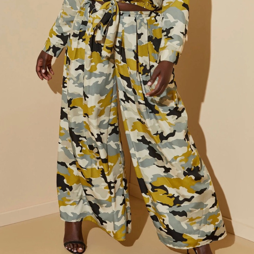 BN Camo Print Wide Leg Pants Size 23/24 & 26/28 - Picture 5 of 14